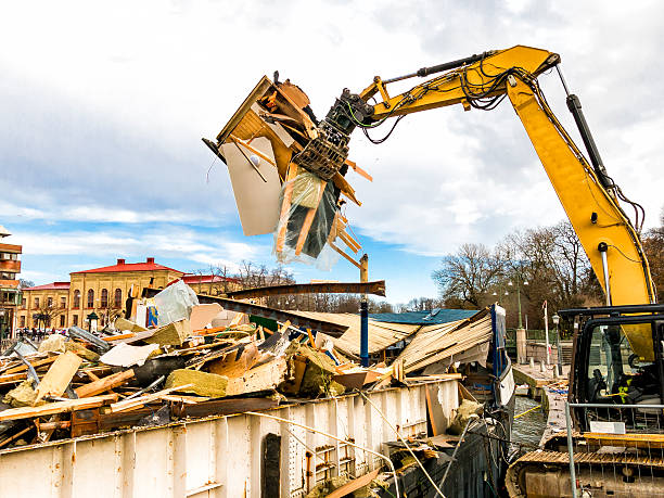 Best Yard Cleanup Services  in Kirkland, WA
